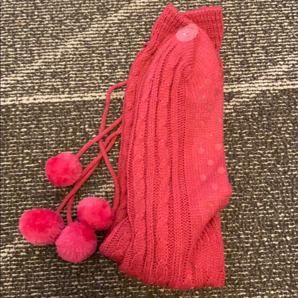 🆕5/$20🎉Winter Socks - Picture 2 of 2